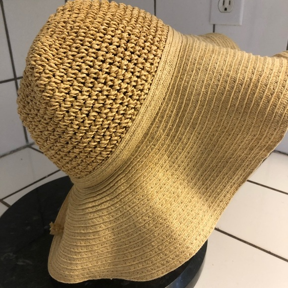 Women's George 1 size - Sun hat for those days on the beach or in the sun- used. - Picture 8 of 8